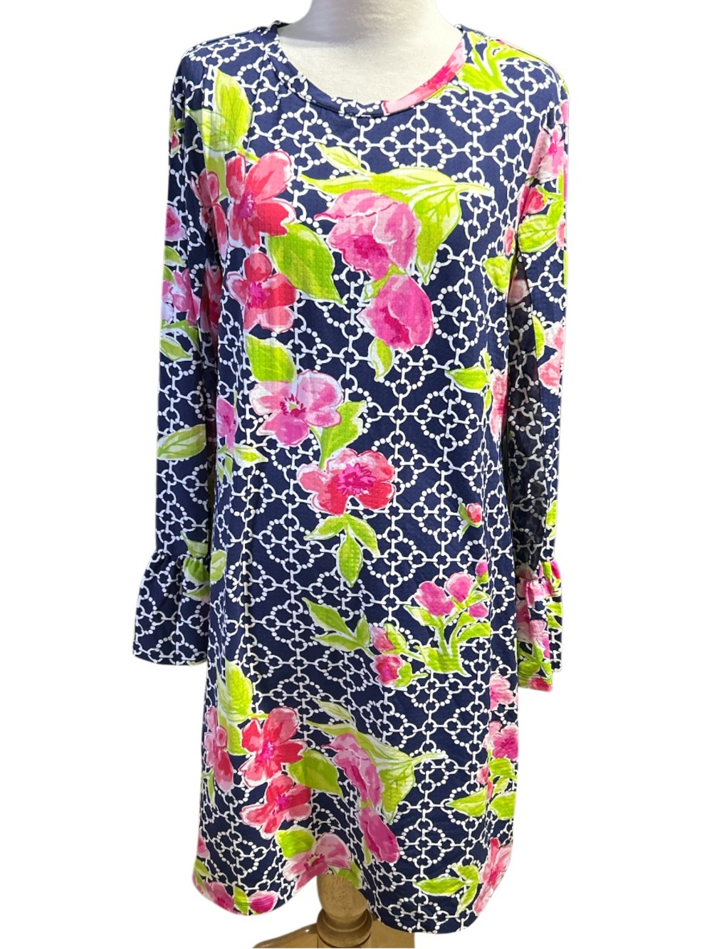 Ibkul Floral Long sleeve UPF 50
Athletic Golf Dress womens size XL
Mesh sleeve